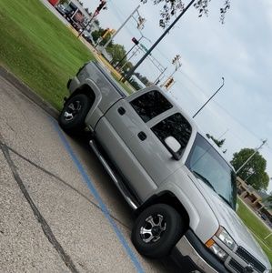 Meet your Posher, Brett